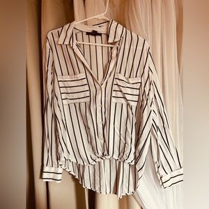 Cropped button down baggy cute